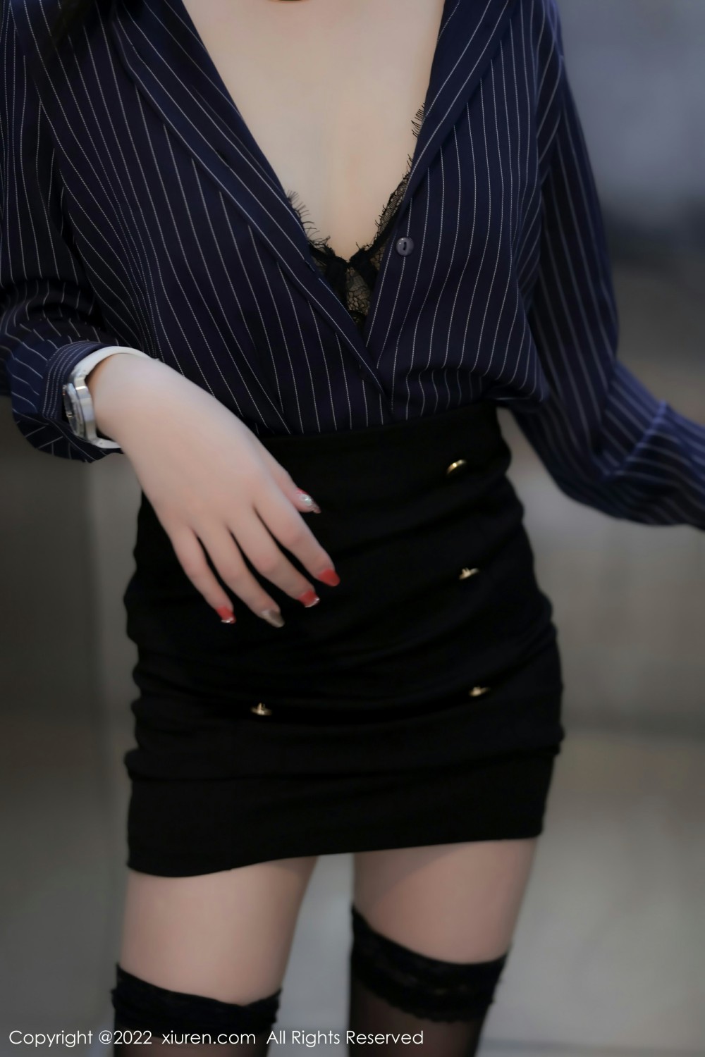 [XiuRen秀人网]No4513summer宝宝电梯艳遇-[秀人套图]