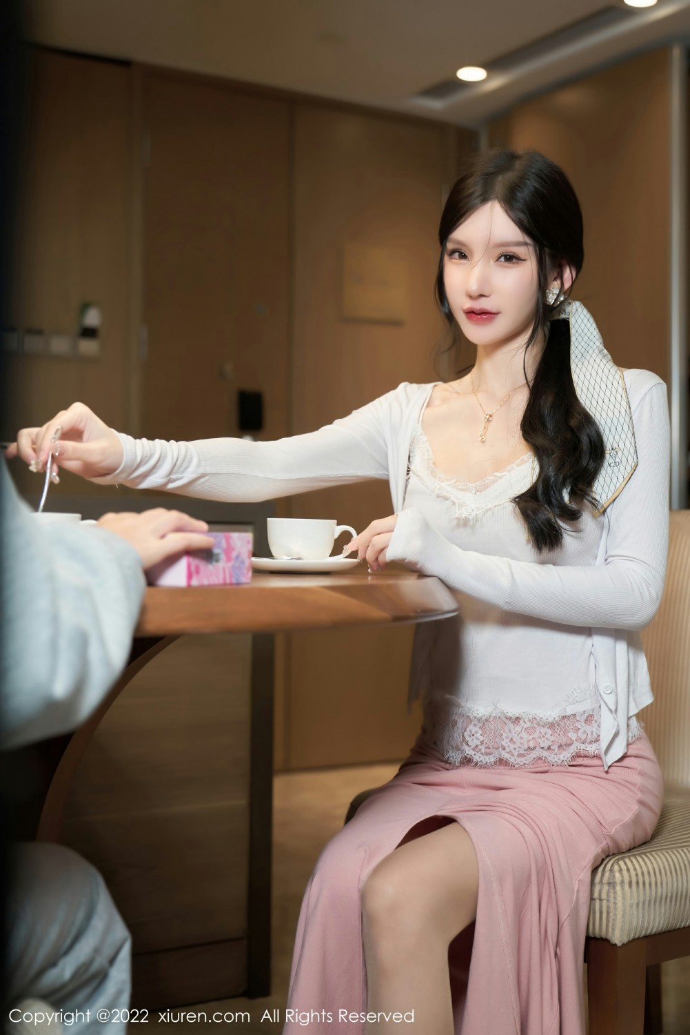 [XiuRen秀人网]No4517周于希Sally粉色裙子-[秀人套图]