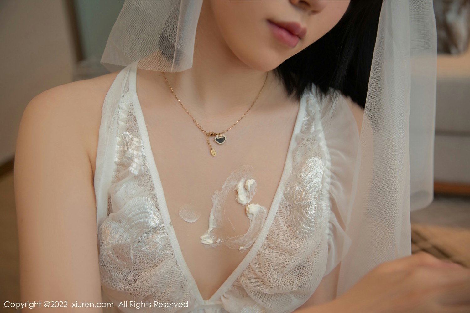 [XiuRen秀人网]No4530一颗甜蛋黄a结婚纪念日-[秀人套图]