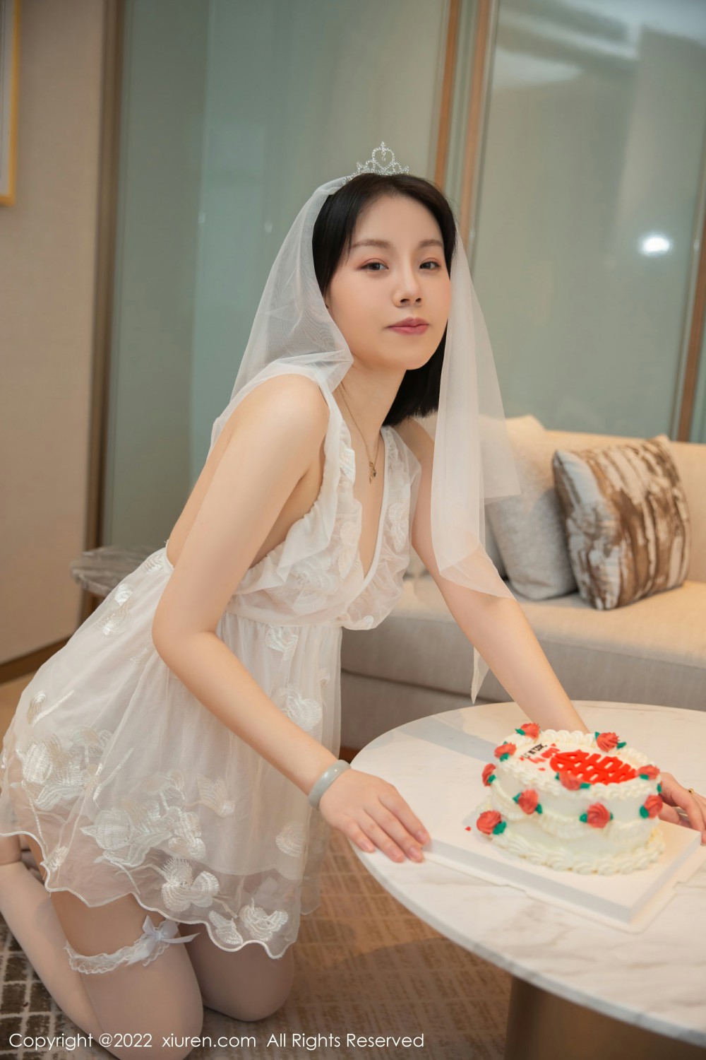 [XiuRen秀人网]No4530一颗甜蛋黄a结婚纪念日-[秀人套图]