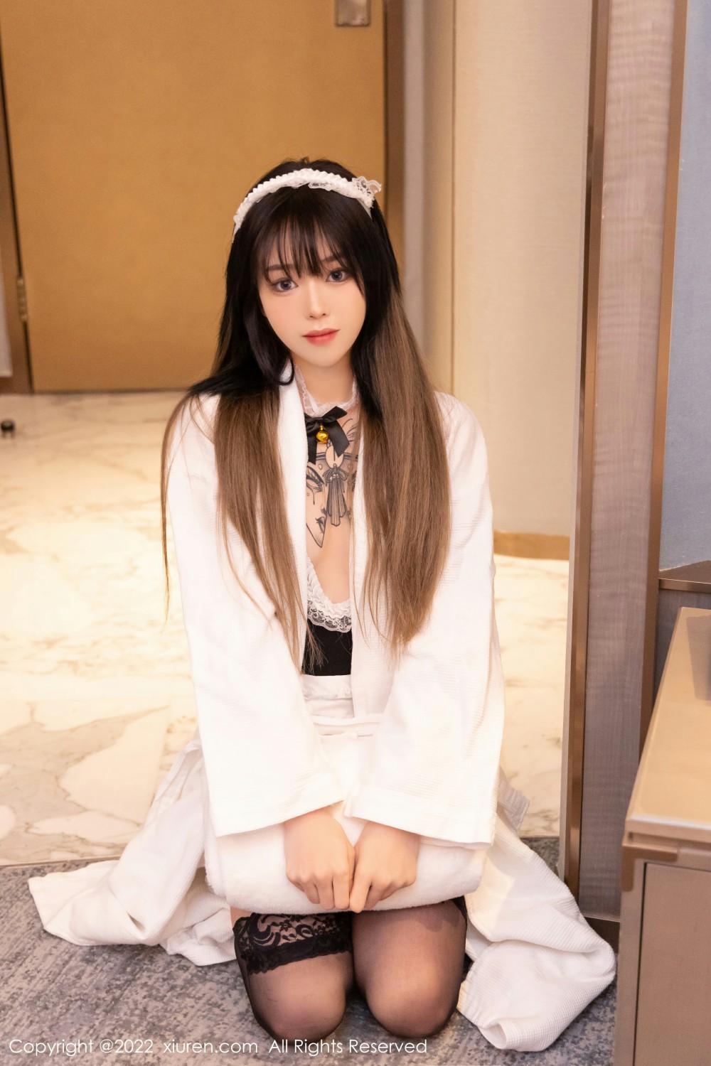 [XiuRen秀人网]No4535奶瓶极致美腿-[秀人套图]