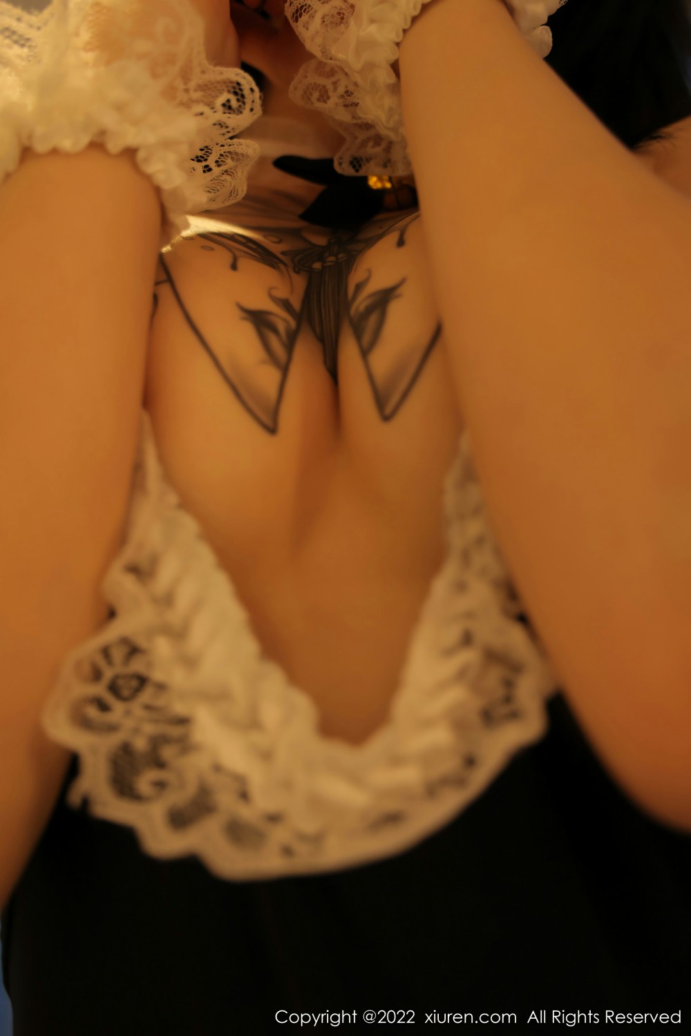 [XiuRen秀人网]No4535奶瓶极致美腿-[秀人套图]