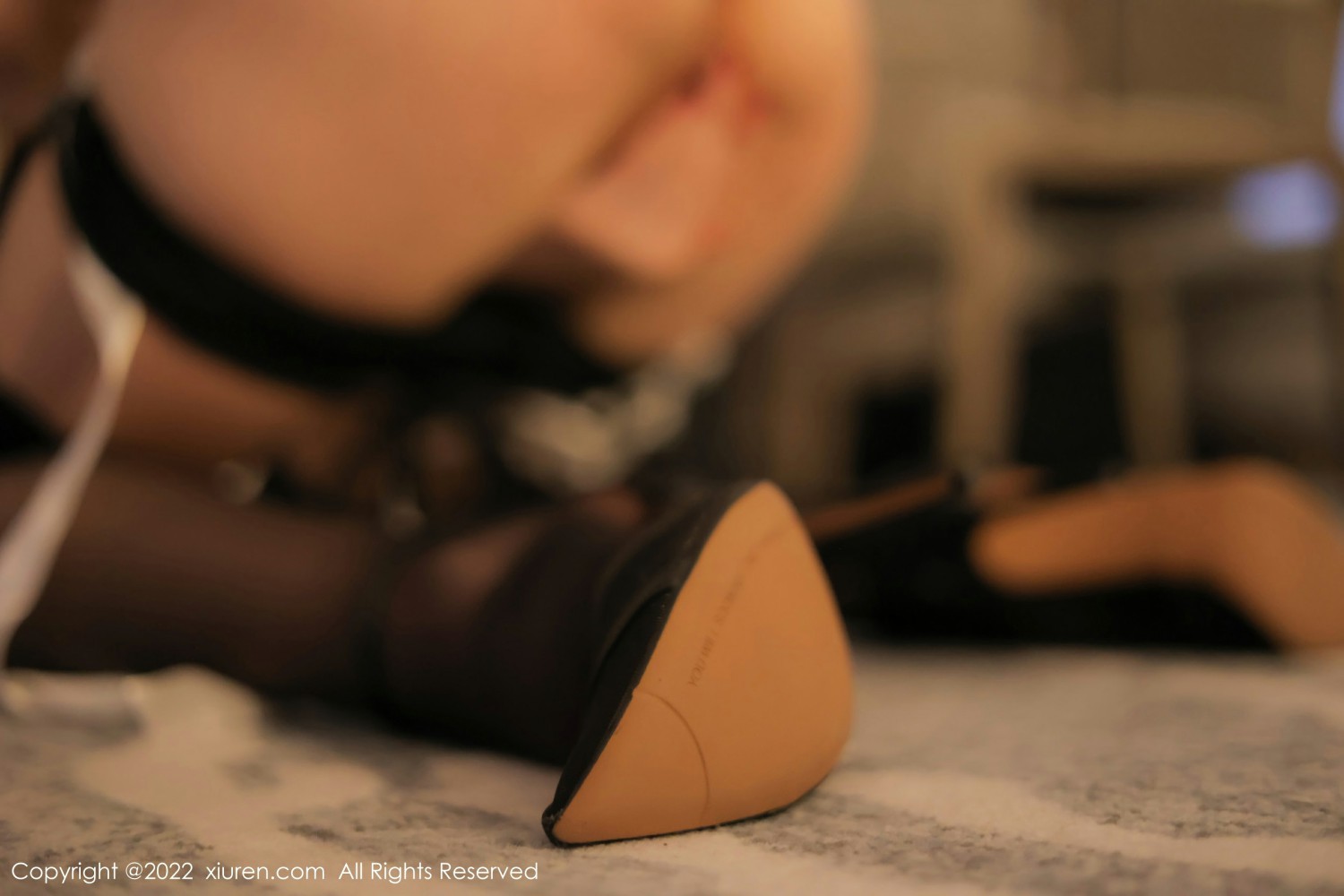 [XiuRen秀人网]No4535奶瓶极致美腿-[秀人套图]