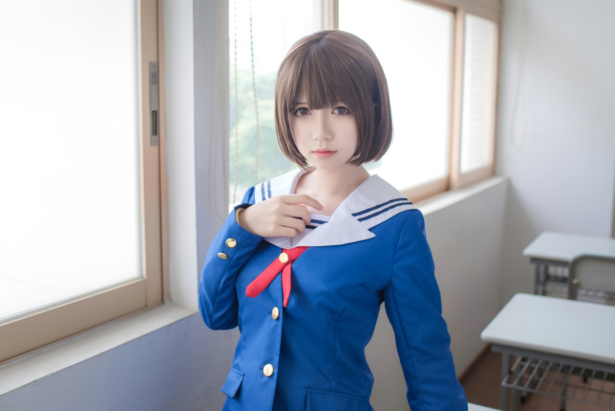 白金Saki写真–校服-COSPLAY