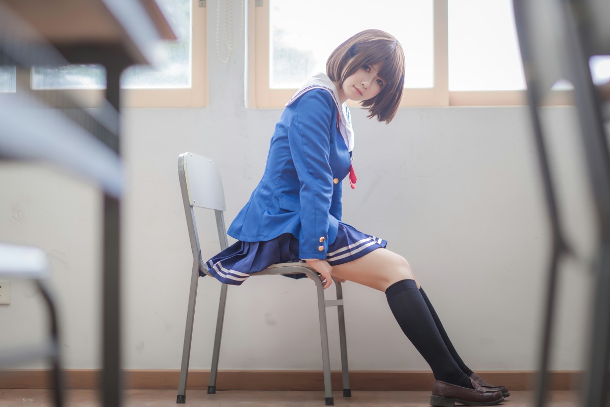 白金Saki写真–校服-COSPLAY
