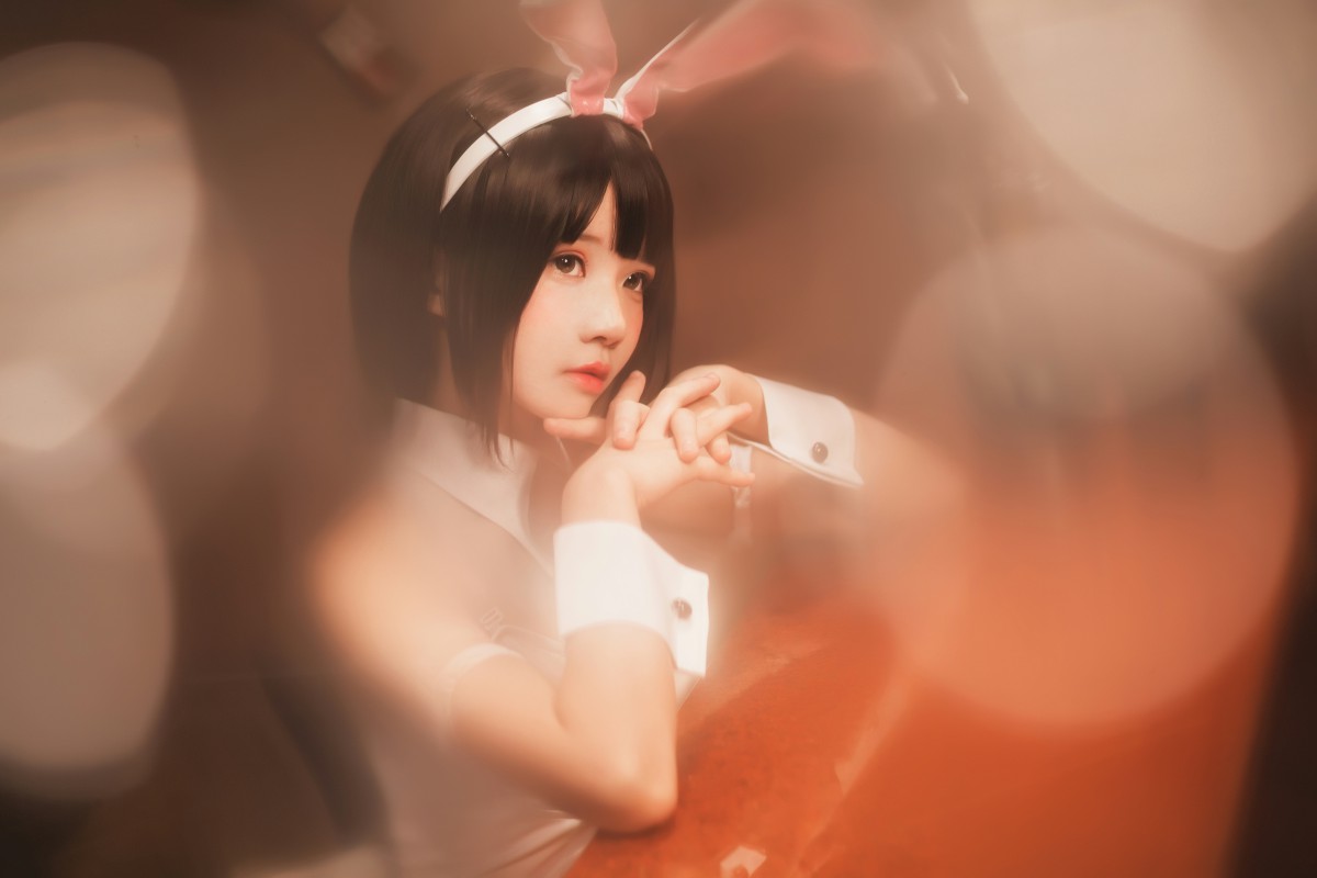 萝莉风COS桜桃喵–加藤惠系列之兔女郎-COSPLAY