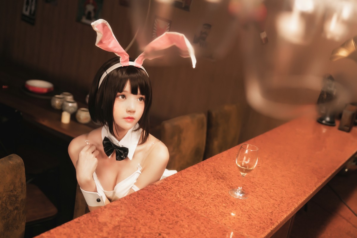 萝莉风COS桜桃喵–加藤惠系列之兔女郎-COSPLAY