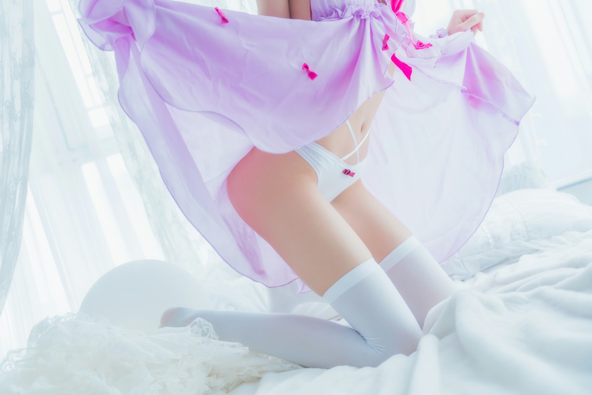 萝莉风COS桜桃喵–加藤惠系列之小睡裙-COSPLAY
