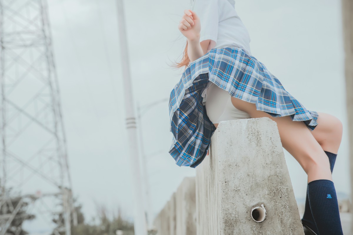 萝莉风COS桜桃喵–耳畔的风-COSPLAY