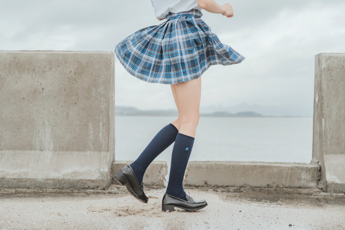 萝莉风COS桜桃喵–耳畔的风-COSPLAY