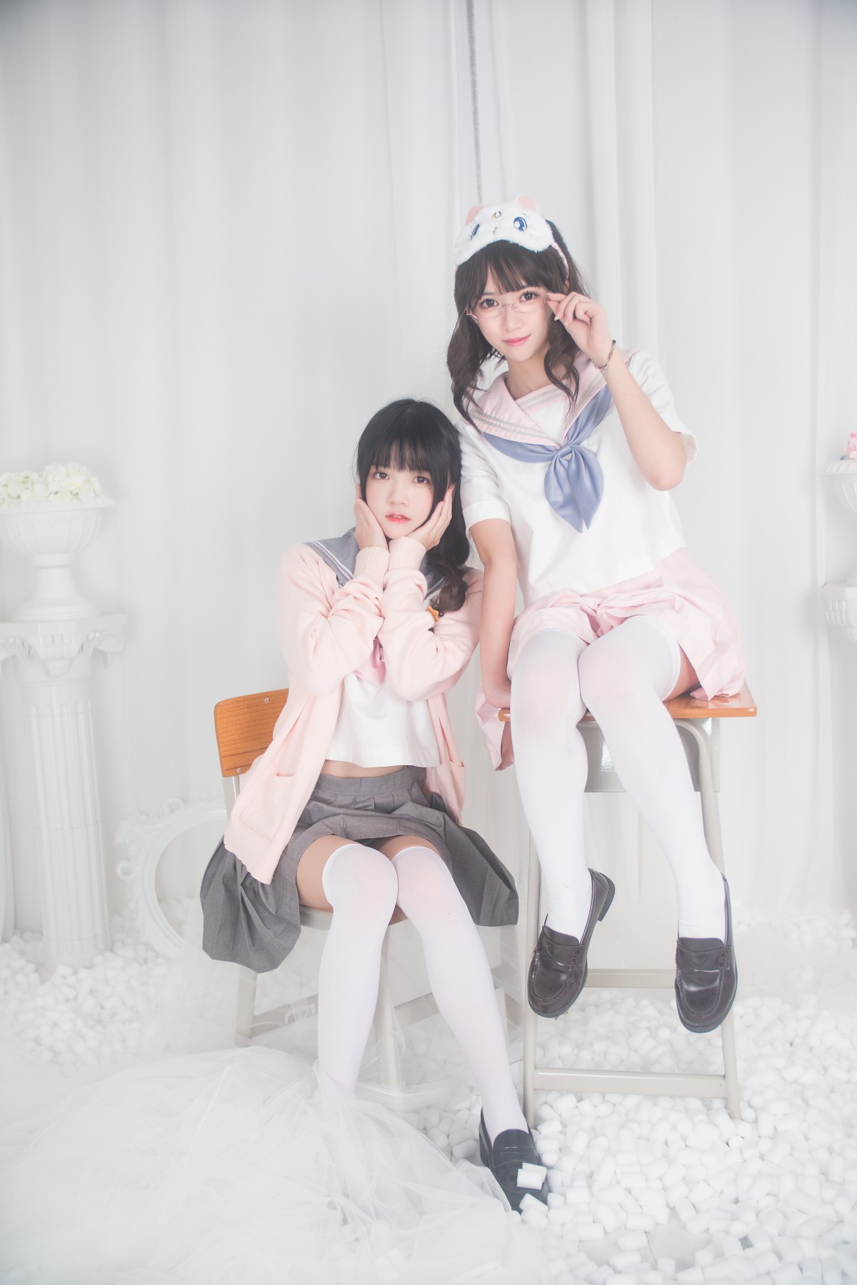 萝莉风COS桜桃喵&amp;鳗鱼霏子–百合-COSPLAY