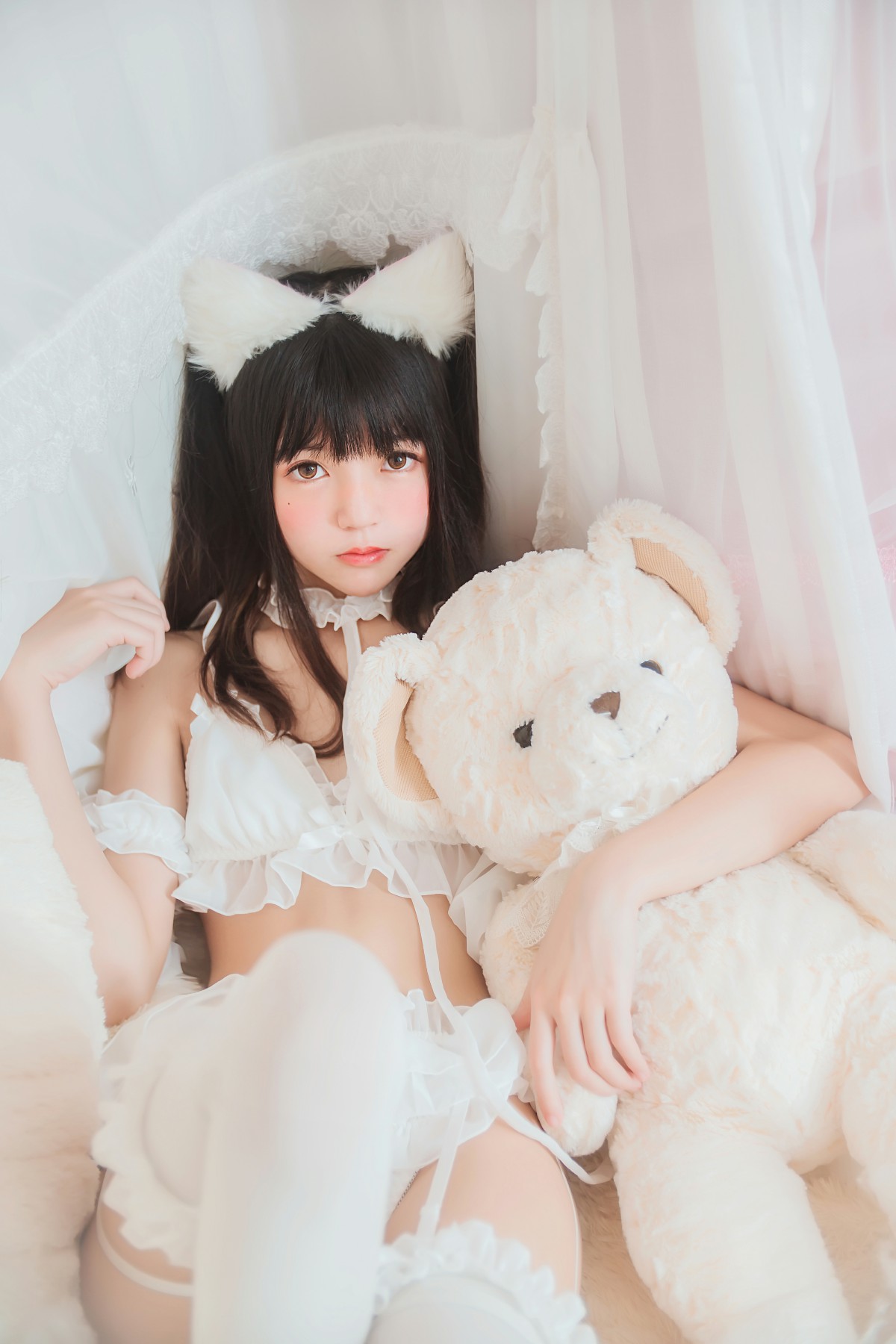 萝莉风COS桜桃喵–白猫-COSPLAY