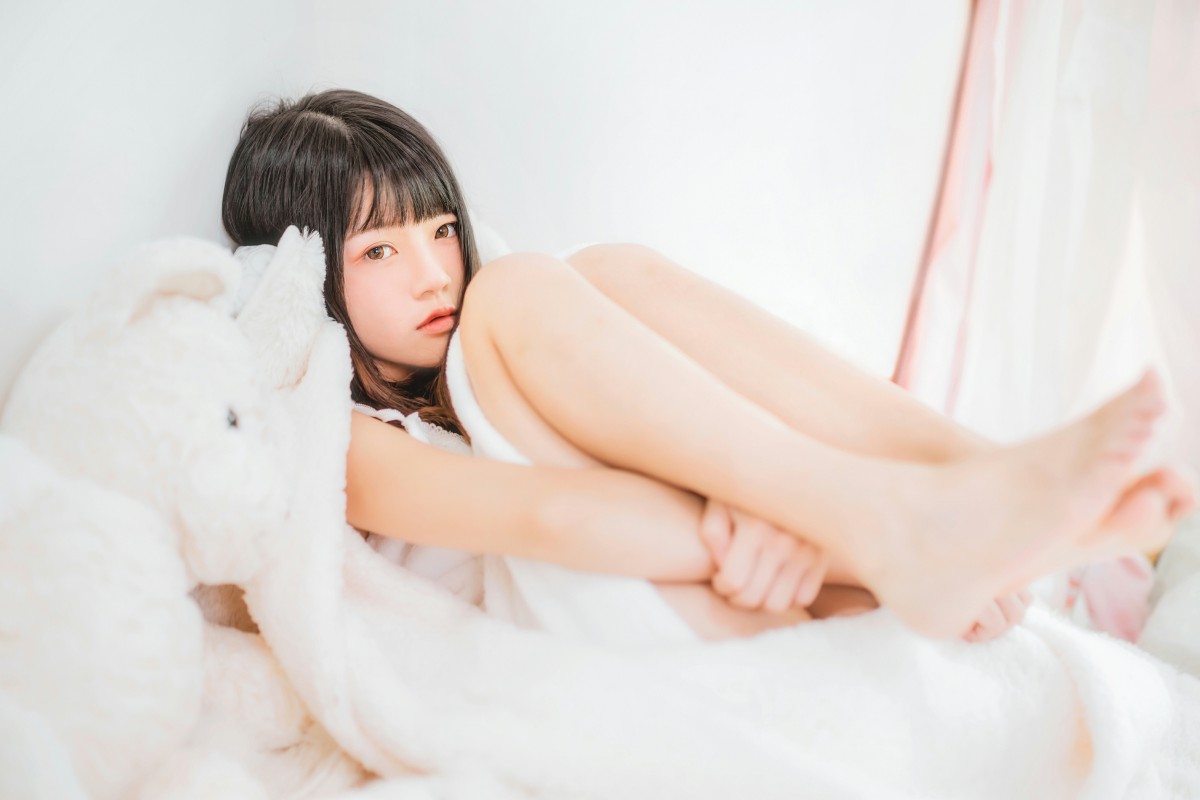 萝莉风COS桜桃喵–冬眠-COSPLAY