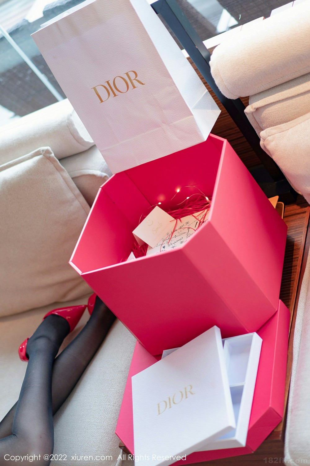 [XiuRen秀人网]No4580允爾情人节写真-[秀人套图]