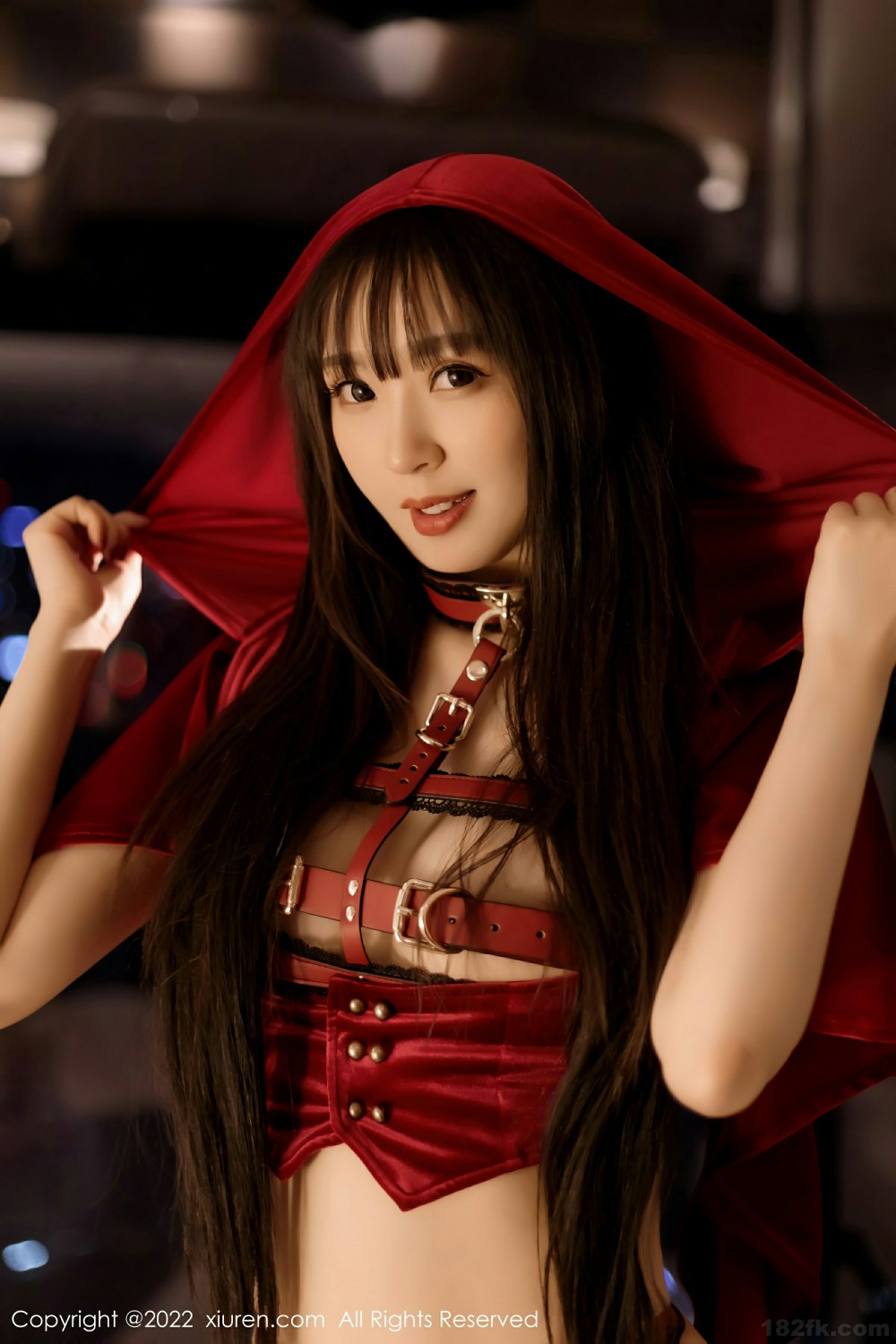 [XiuRen秀人网]No4602小波多红色外衣-[秀人套图]