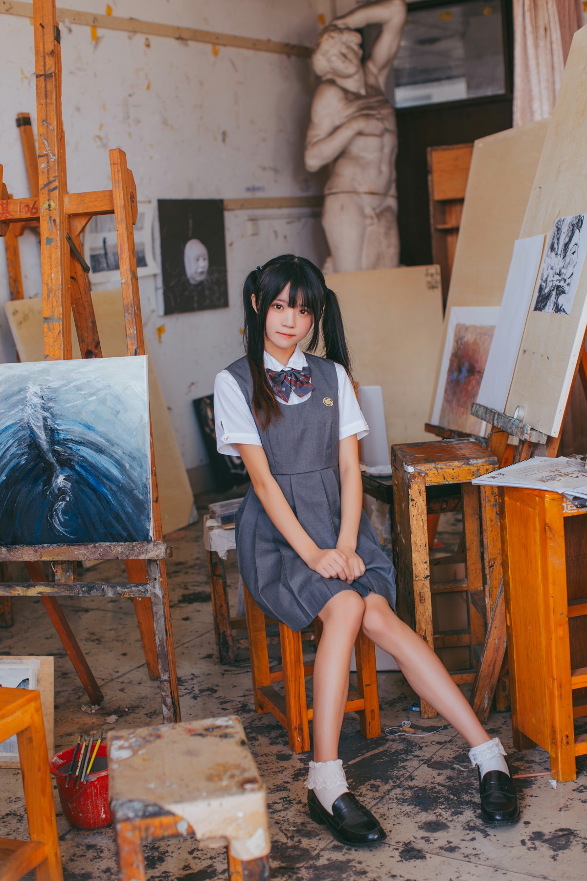 萝莉风COS桜桃喵–画室少女-COSPLAY