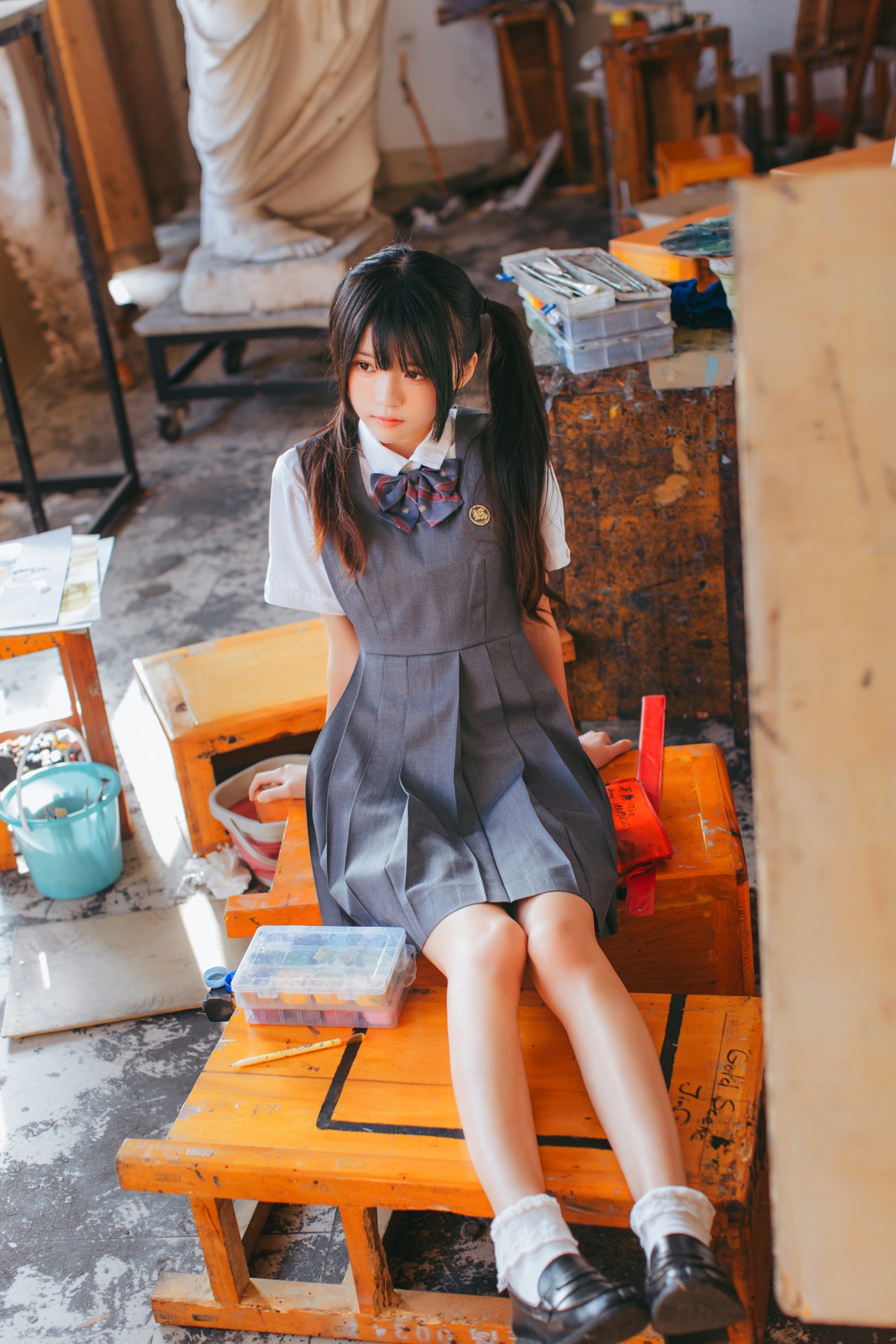 萝莉风COS桜桃喵–画室少女-COSPLAY