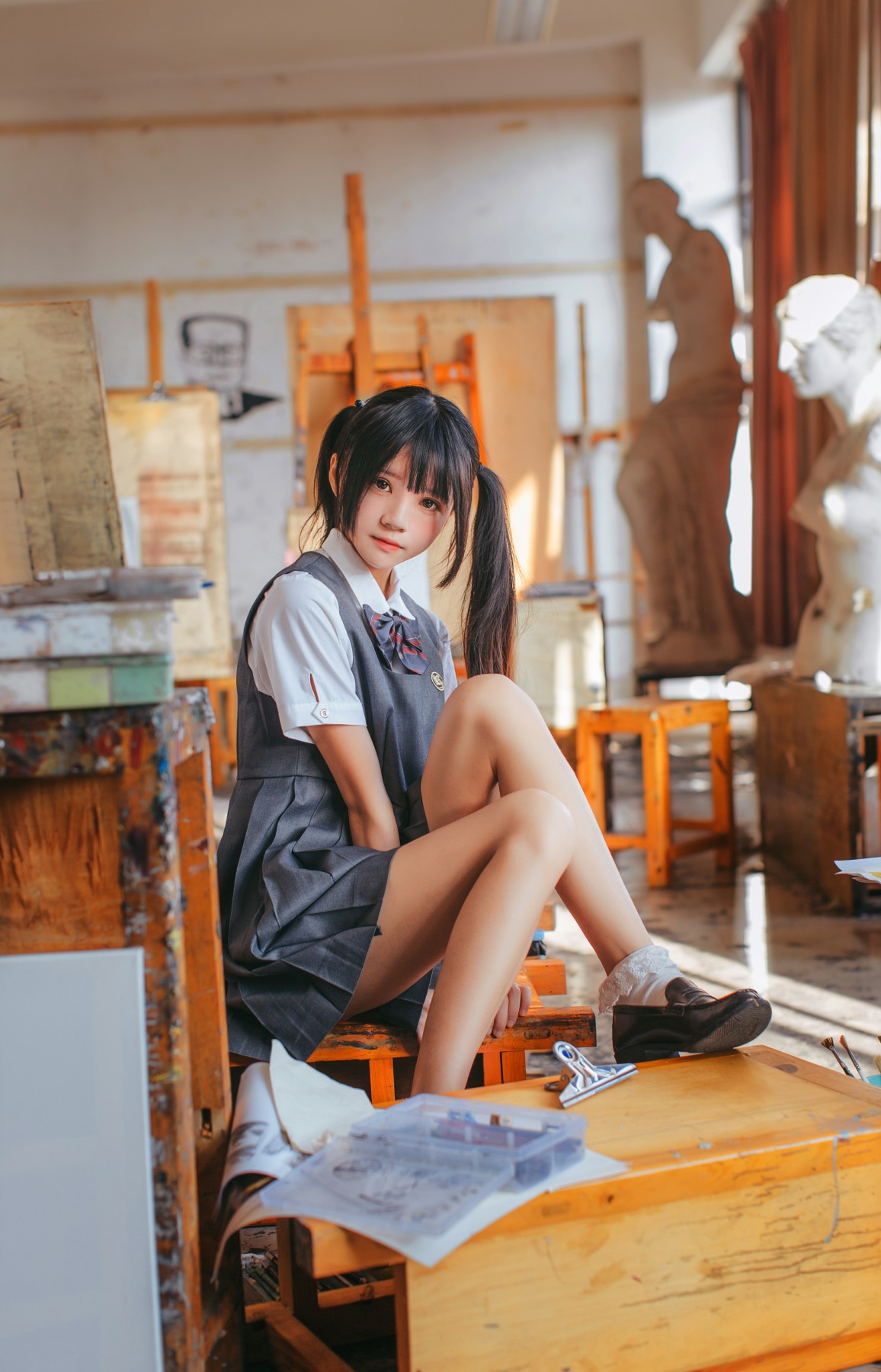 萝莉风COS桜桃喵–画室少女-COSPLAY