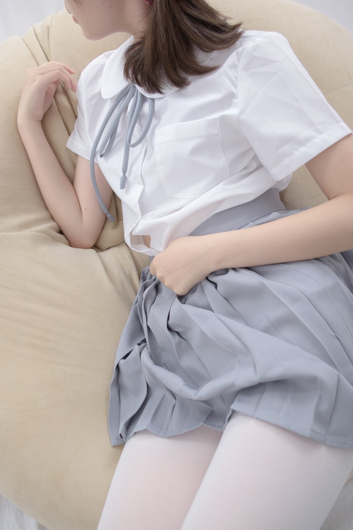 [森萝财团]R15-025白丝足控-COSPLAY