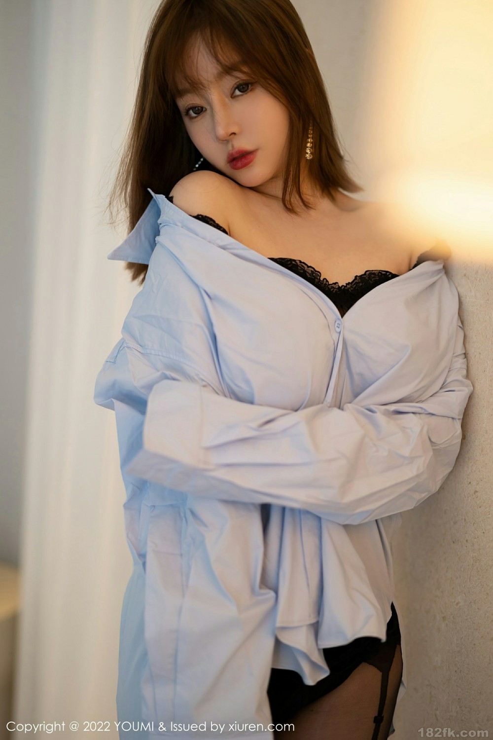 [YOUMI尤蜜荟]VOL754王雨纯熟女魅惑-[秀人套图]