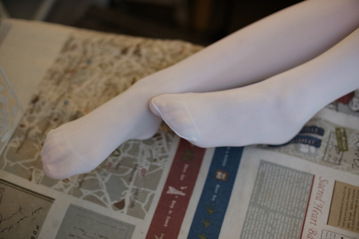 [森萝财团]R15-021无法控制的白丝情结-COSPLAY