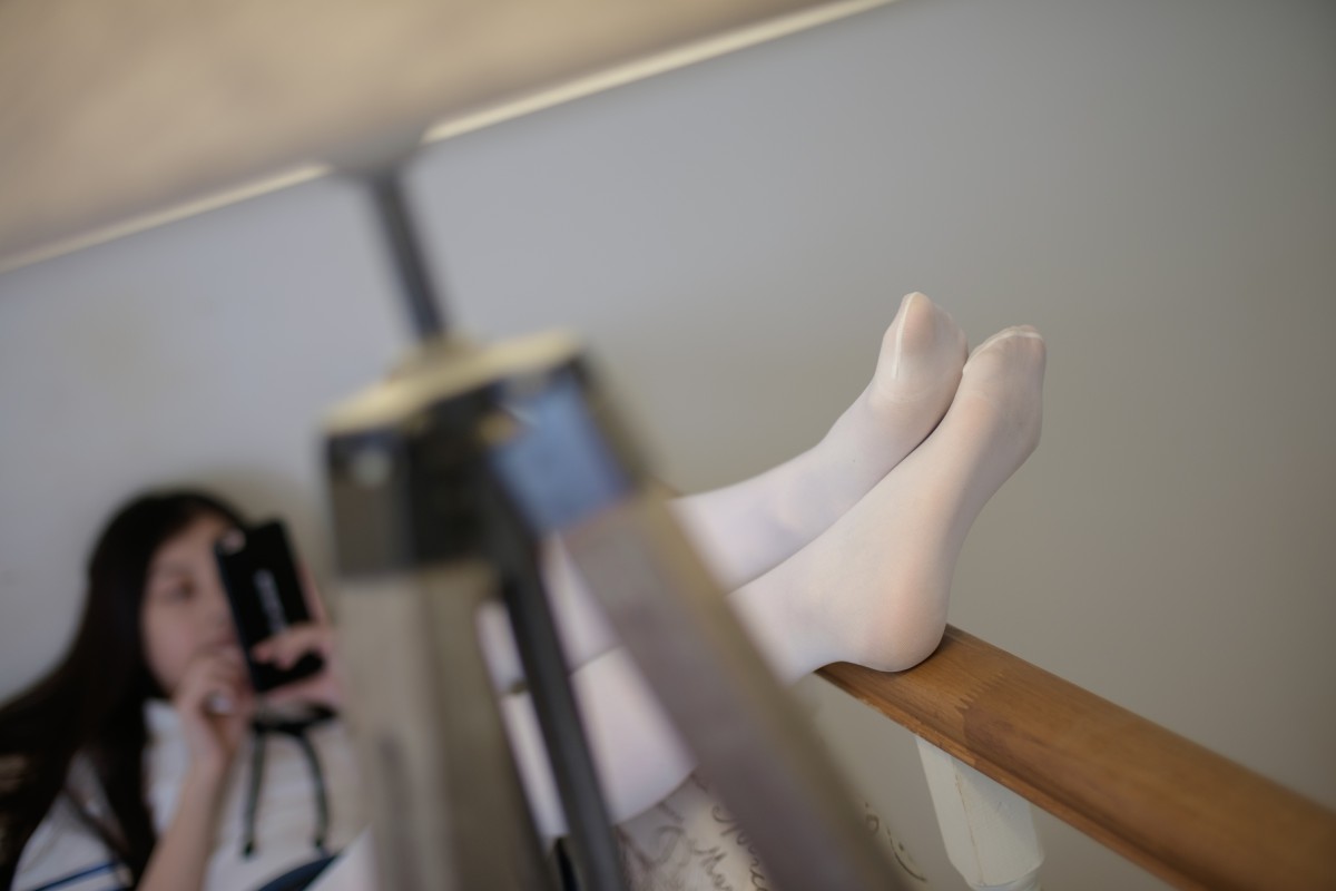 [森萝财团]R15-021无法控制的白丝情结-COSPLAY