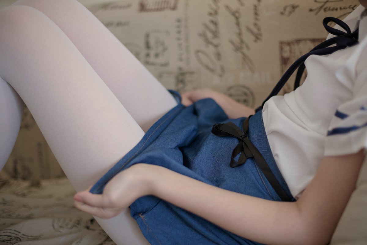 [森萝财团]R15-021无法控制的白丝情结-COSPLAY