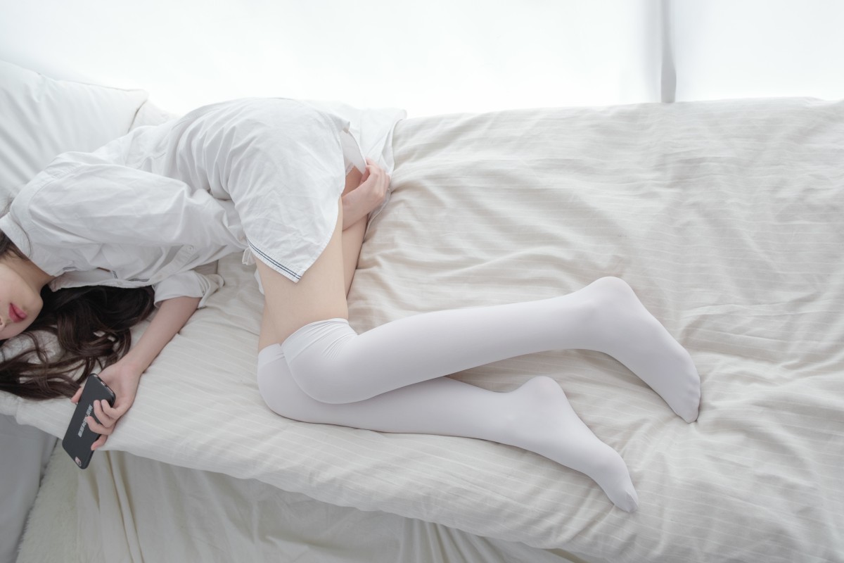 [森萝财团]R15-022白丝-COSPLAY