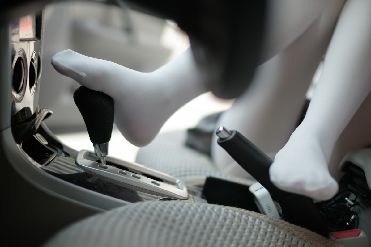 [森萝财团]R15-023白丝足控腿控-COSPLAY