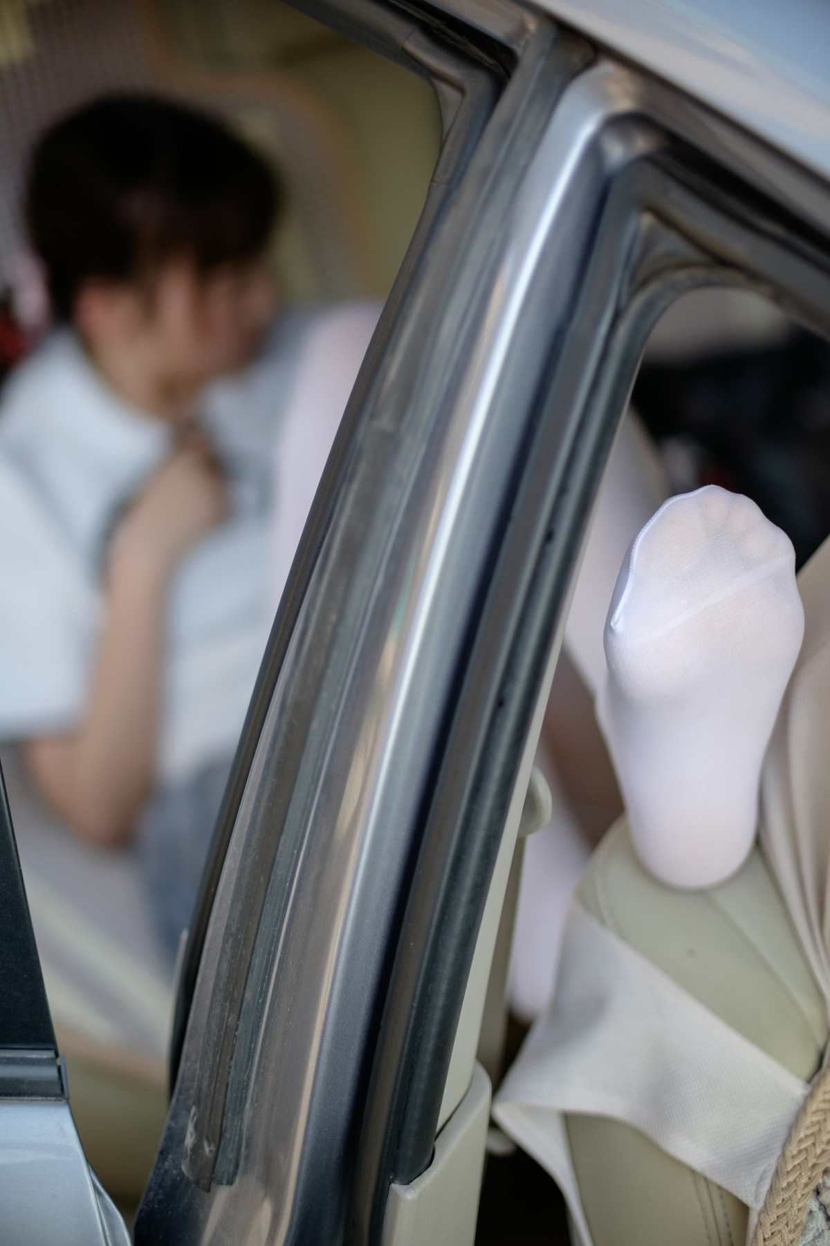 [森萝财团]R15-023白丝足控腿控-COSPLAY