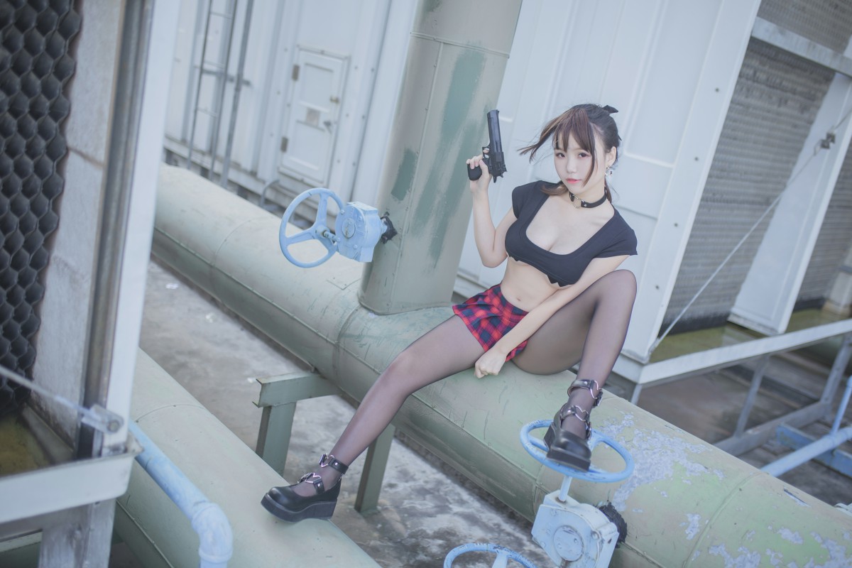 性感人气COSERYoko宅夏Cos–红色格子-COSPLAY