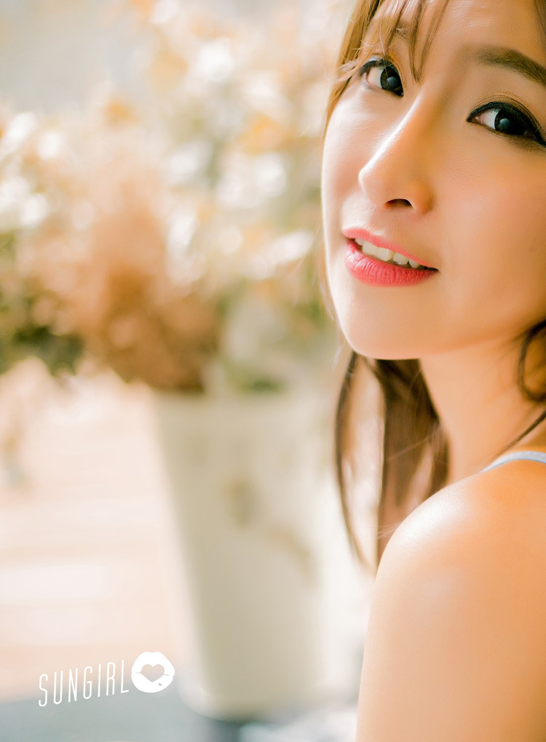 [SUNGIRL阳光宝贝]NO003小露性感！馀波盪漾-小漾睡衣写真小漾-COSPLAY