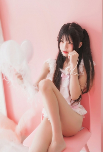 萝莉风COS桜桃喵–粉色浴缸-COSPLAY