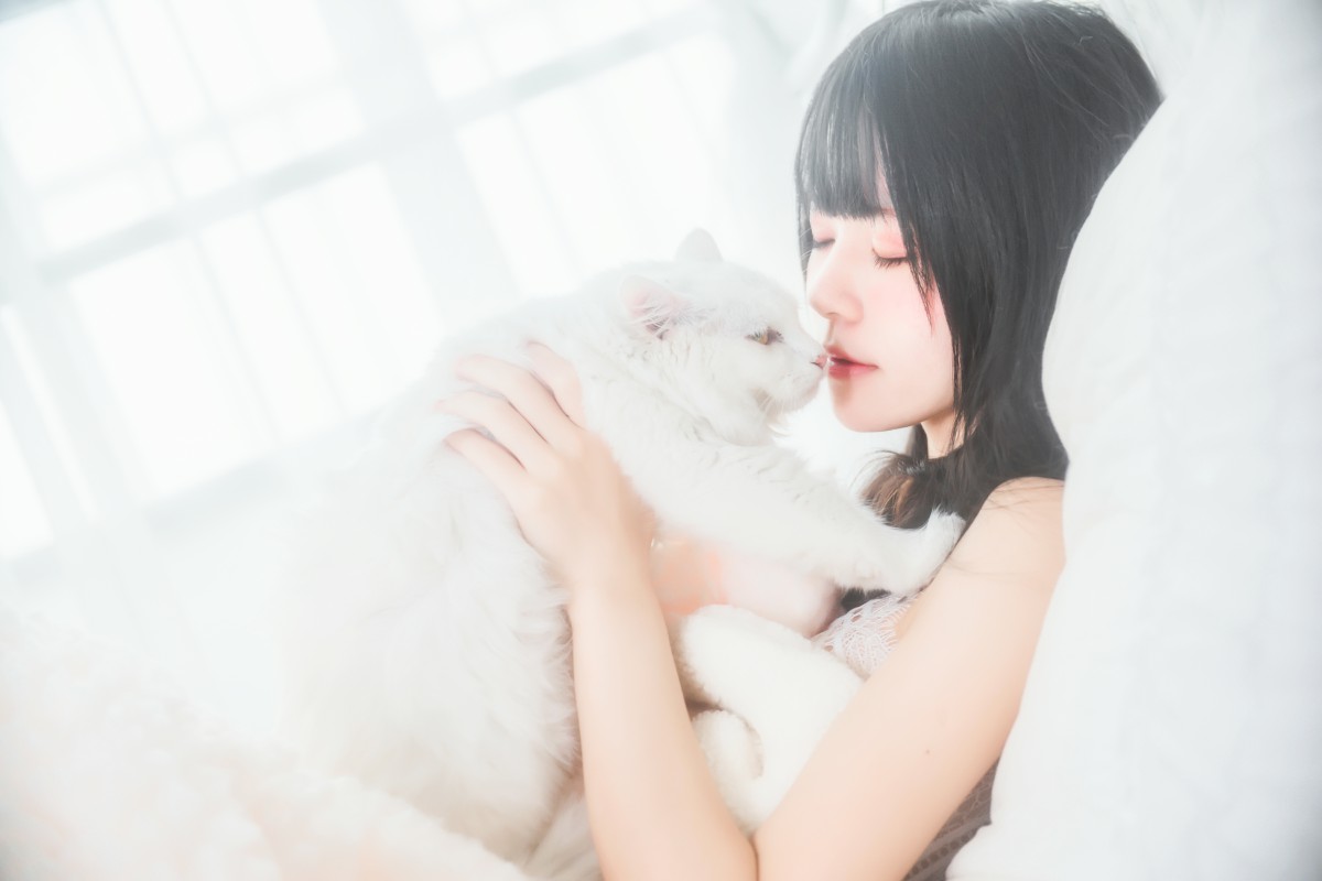 萝莉风COS桜桃喵–纯白私房-COSPLAY