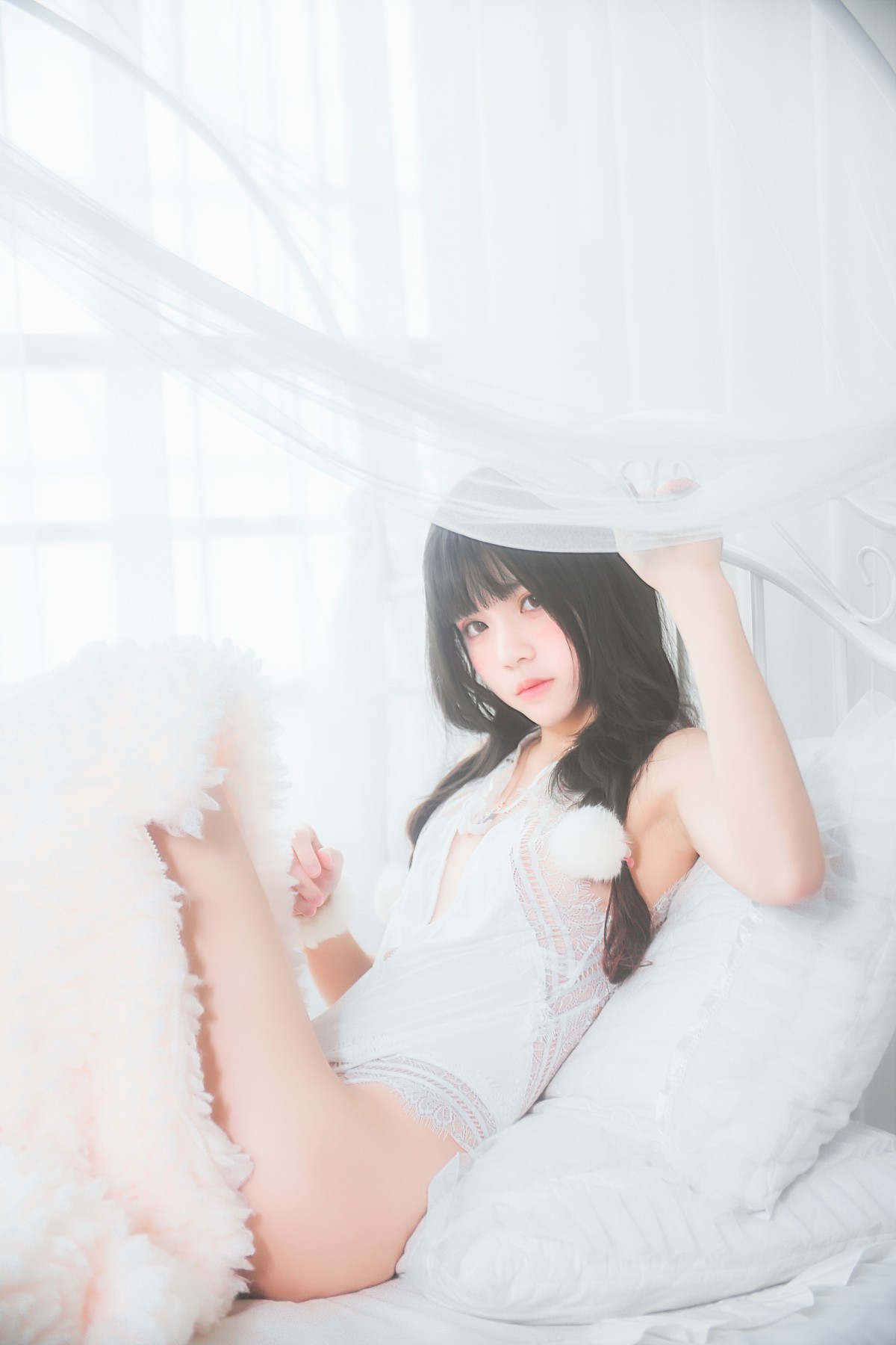 萝莉风COS桜桃喵–纯白私房-COSPLAY