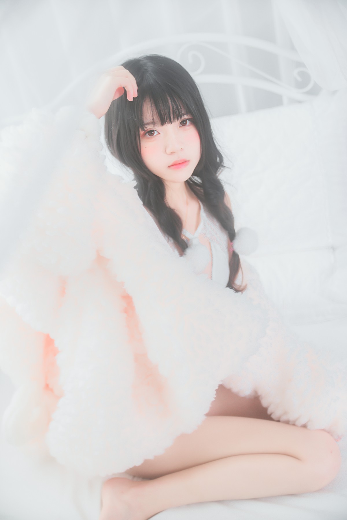 萝莉风COS桜桃喵–纯白私房-COSPLAY