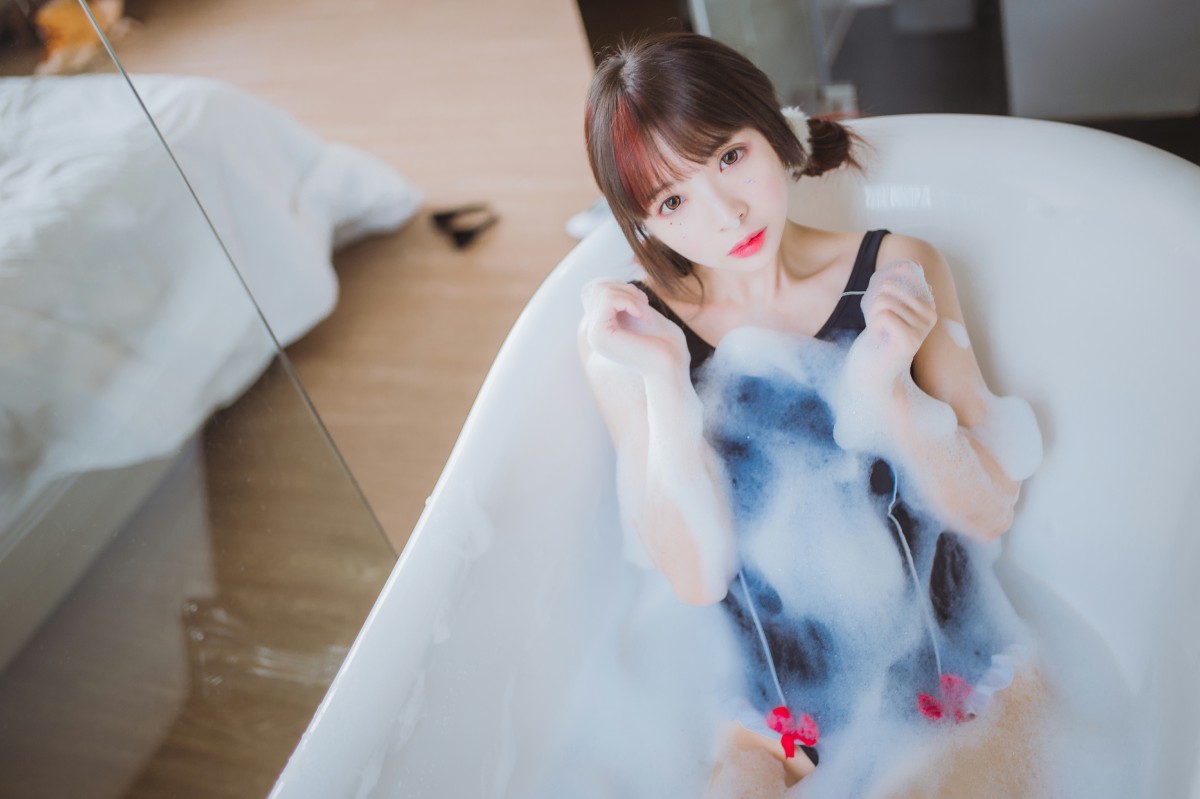 疯猫ss-浴缸-COSPLAY