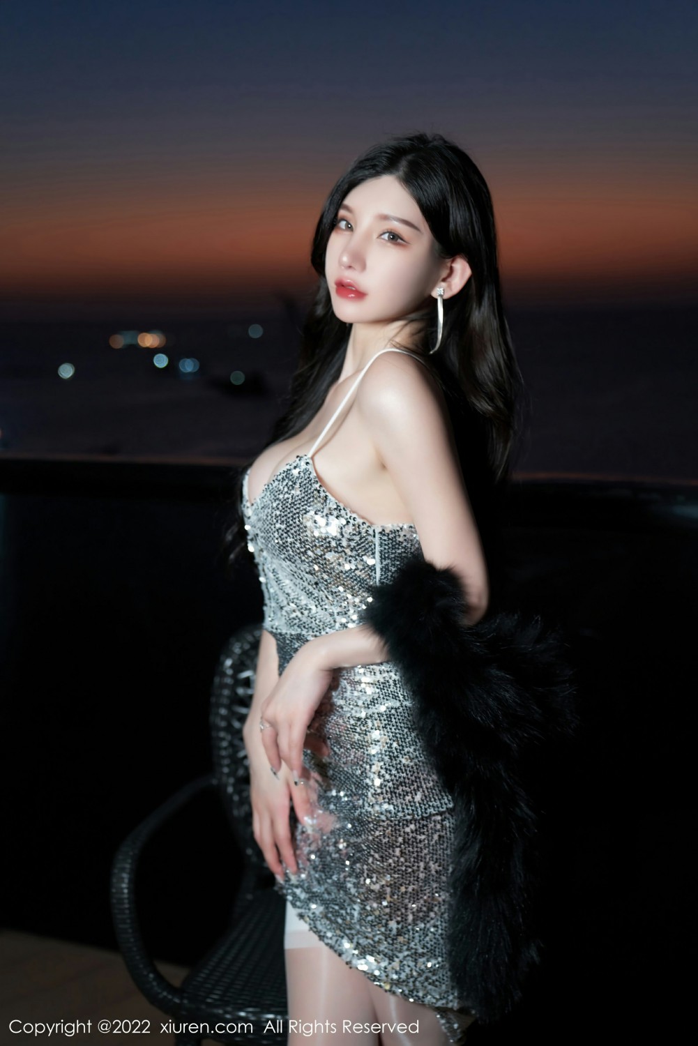 [XiuRen秀人网]No4628周于希Sally银色吊带裙-[秀人套图]