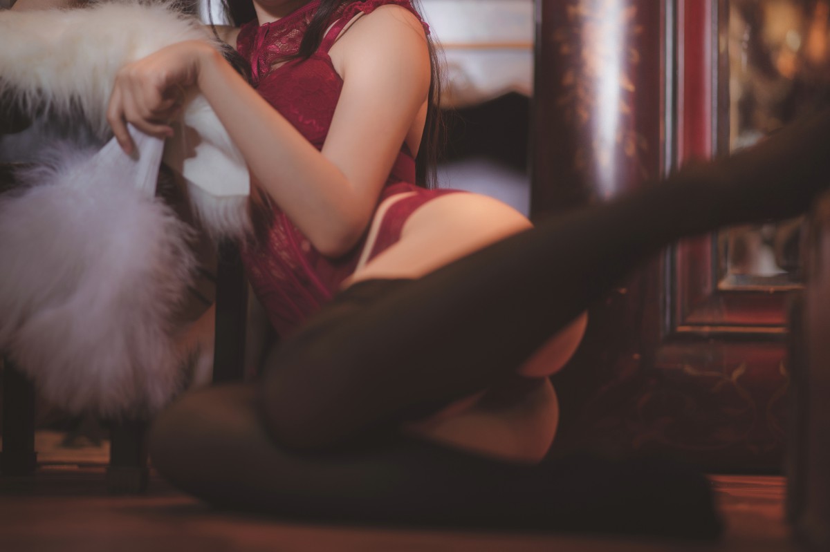 [Cosplay]面饼仙儿–脑内少女红色束衣-COSPLAY