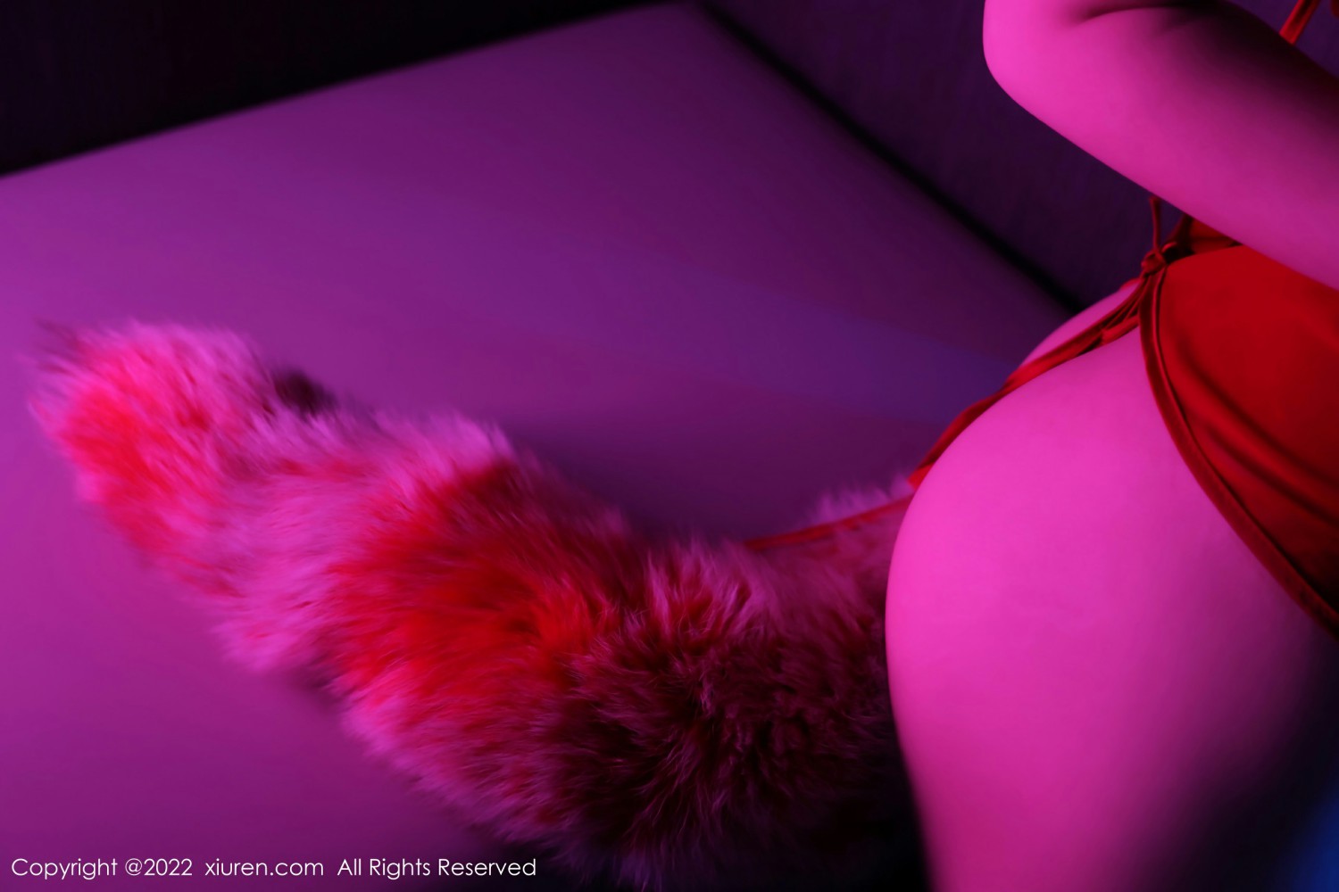 [XiuRen秀人网]No4634奶瓶性感小狐狸-[秀人套图]