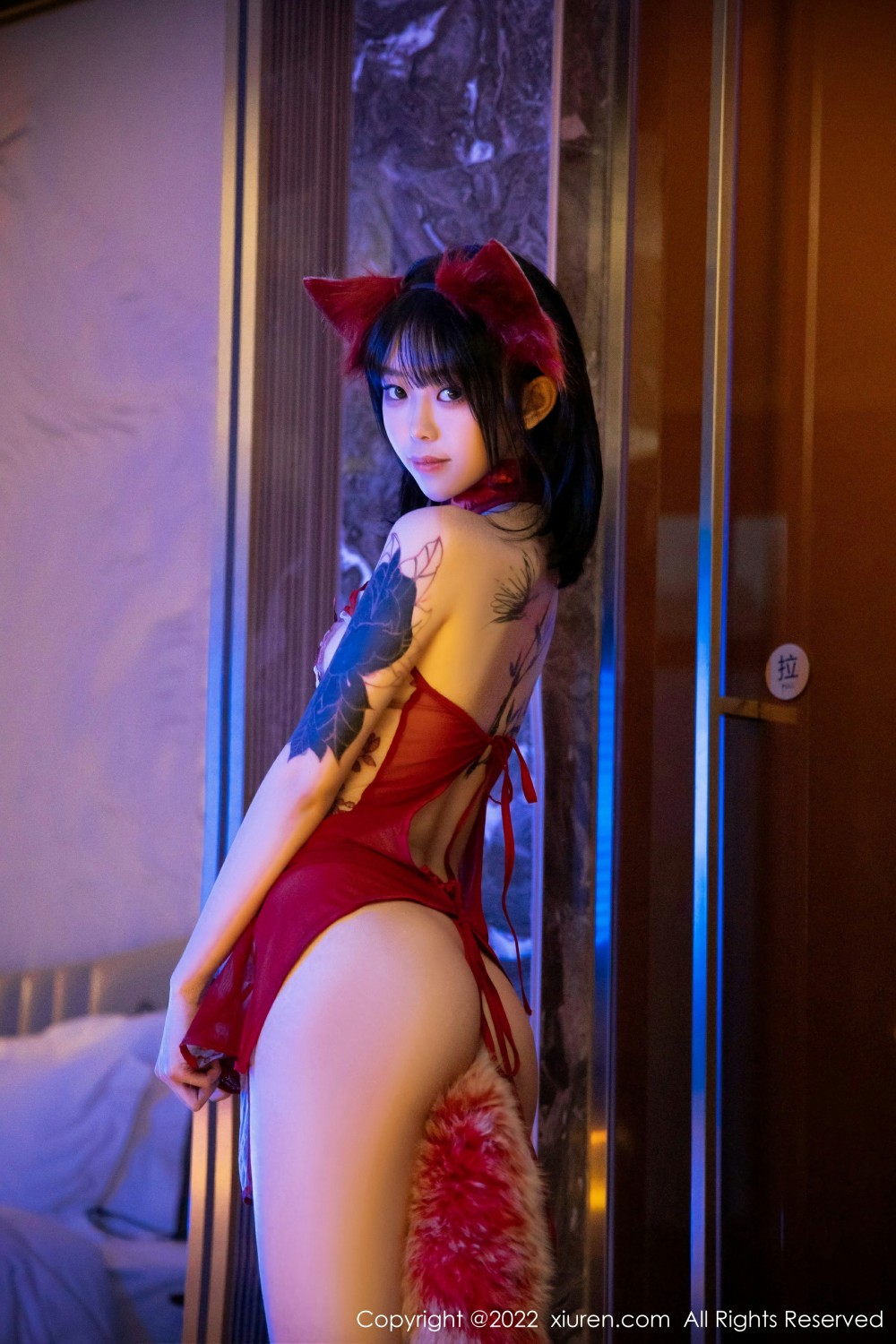 [XiuRen秀人网]No4634奶瓶性感小狐狸-[秀人套图]