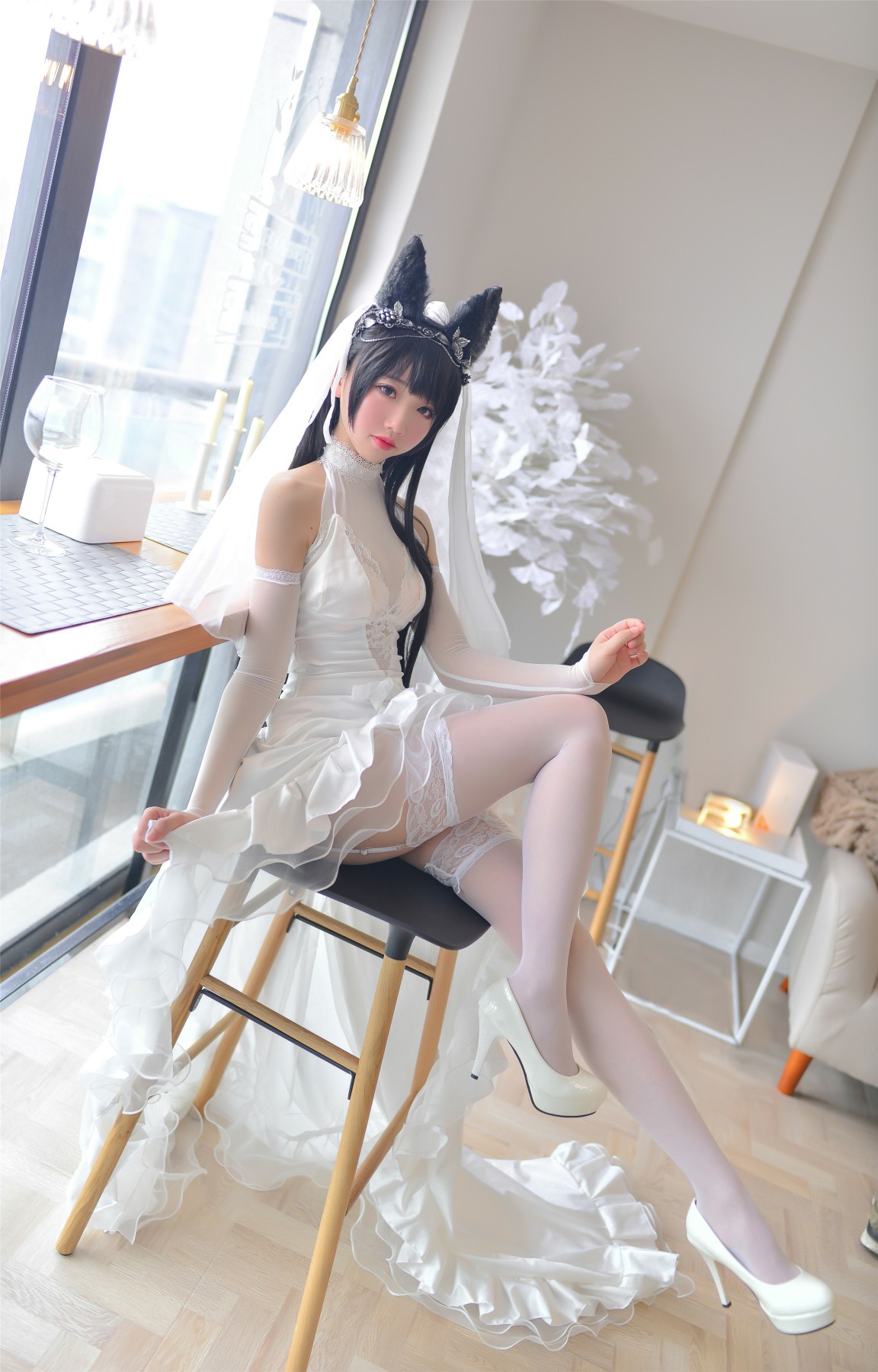 Cos小姐姐雪琪-爱宕高跟美腿与婚纱-COSPLAY
