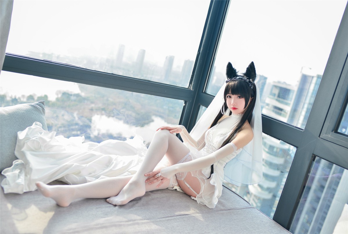Cos小姐姐雪琪-爱宕高跟美腿与婚纱-COSPLAY