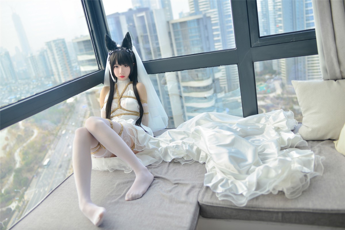 Cos小姐姐雪琪-爱宕高跟美腿与婚纱-COSPLAY