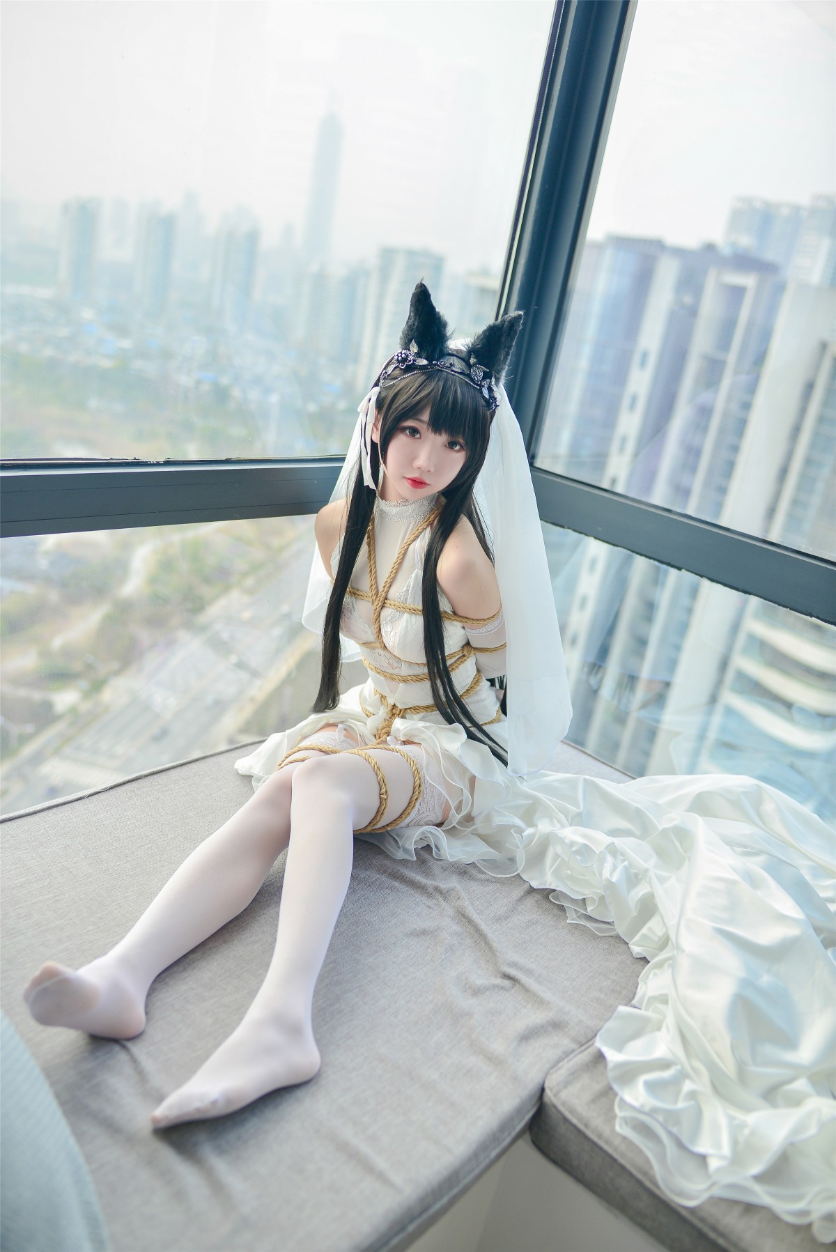 Cos小姐姐雪琪-爱宕高跟美腿与婚纱-COSPLAY