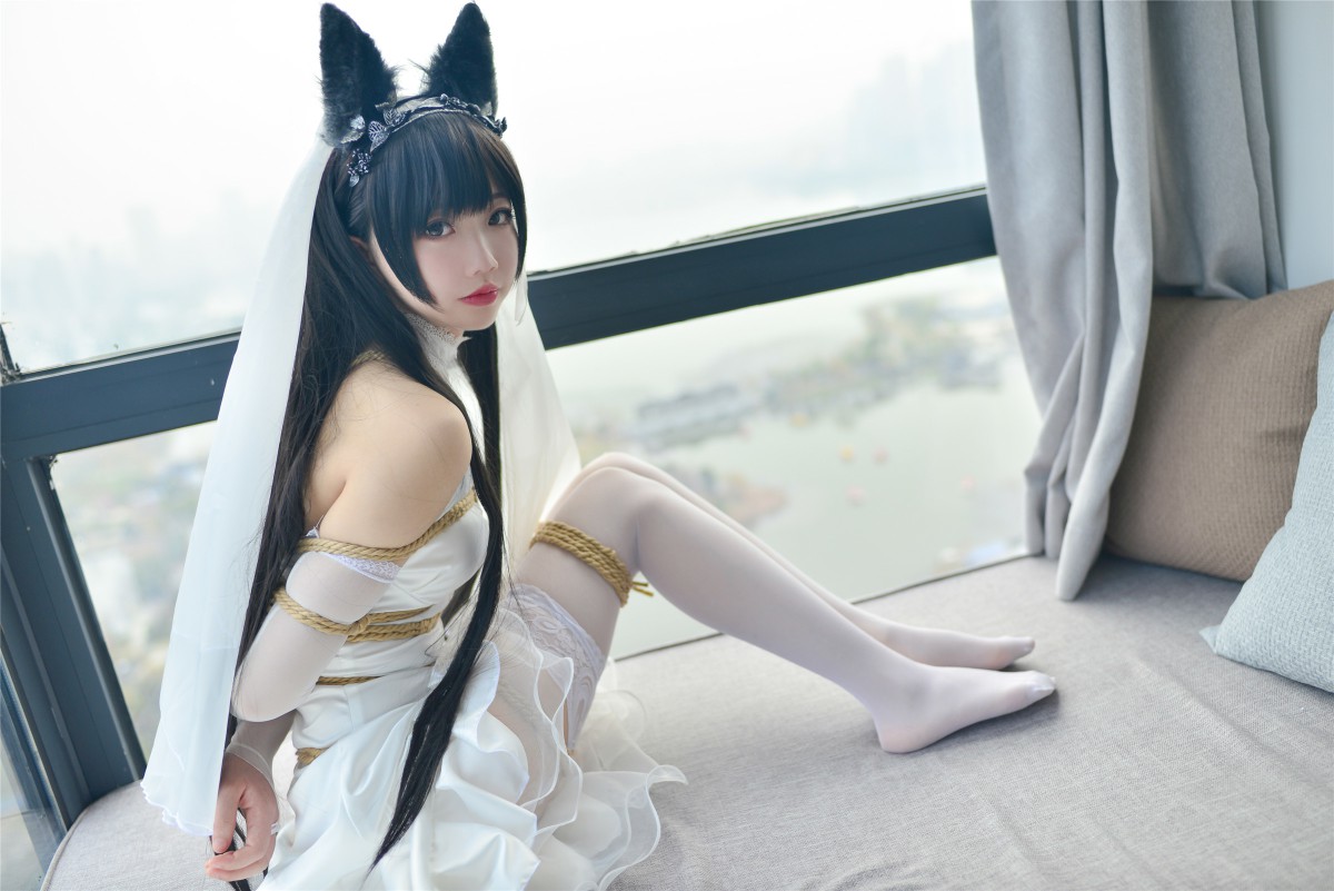 Cos小姐姐雪琪-爱宕高跟美腿与婚纱-COSPLAY