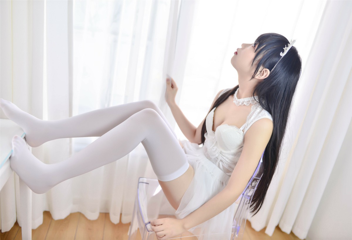 Cos小姐姐雪琪–猫系少女白猫-COSPLAY
