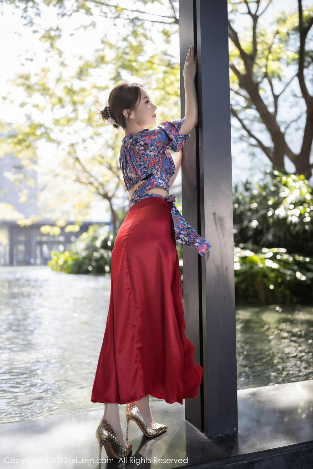 [XiuRen秀人网]No4674鱼子酱Fish性感红裙-[秀人套图]