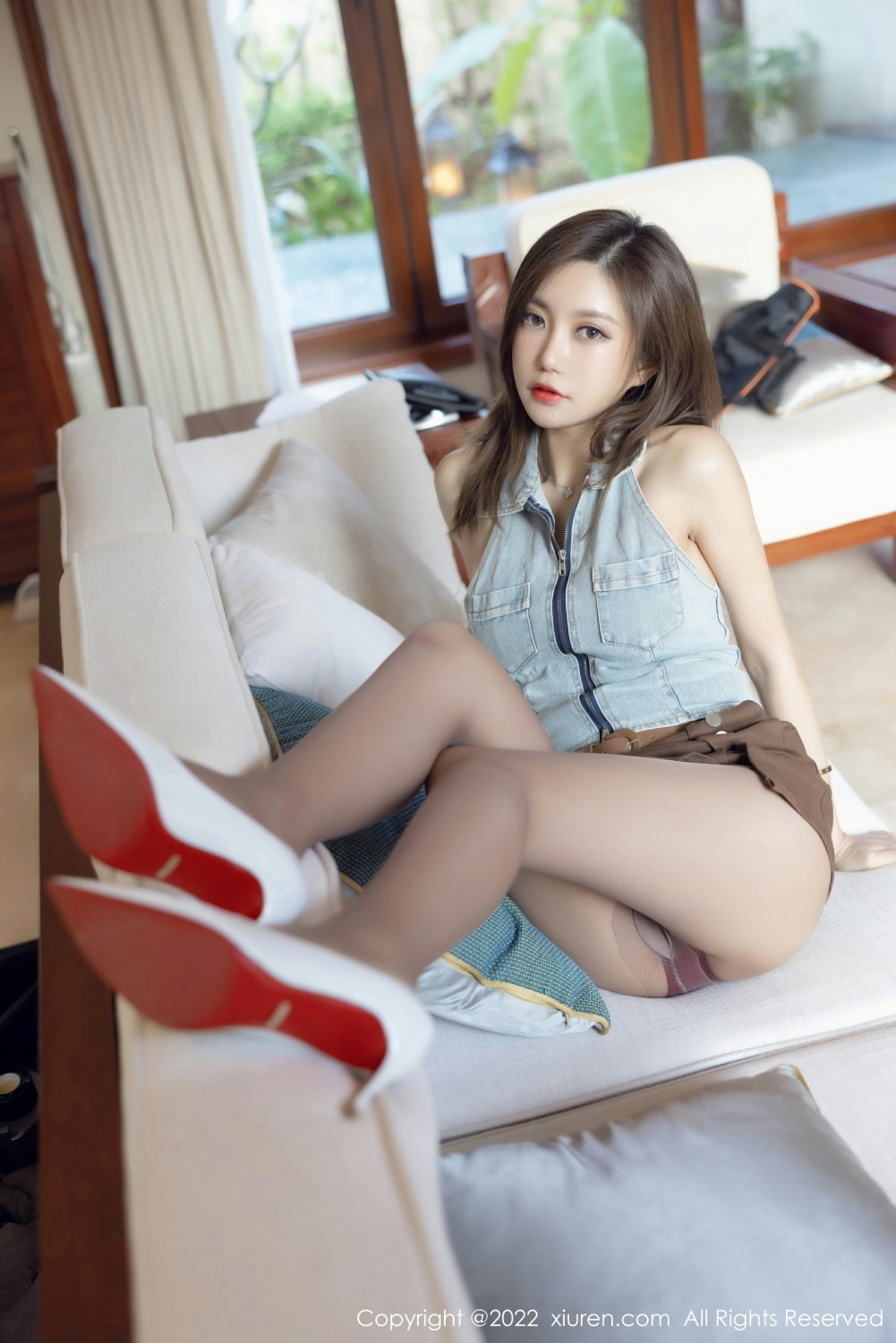 [XiuRen秀人网]No4675绮里嘉ula明艳动人-[秀人套图]