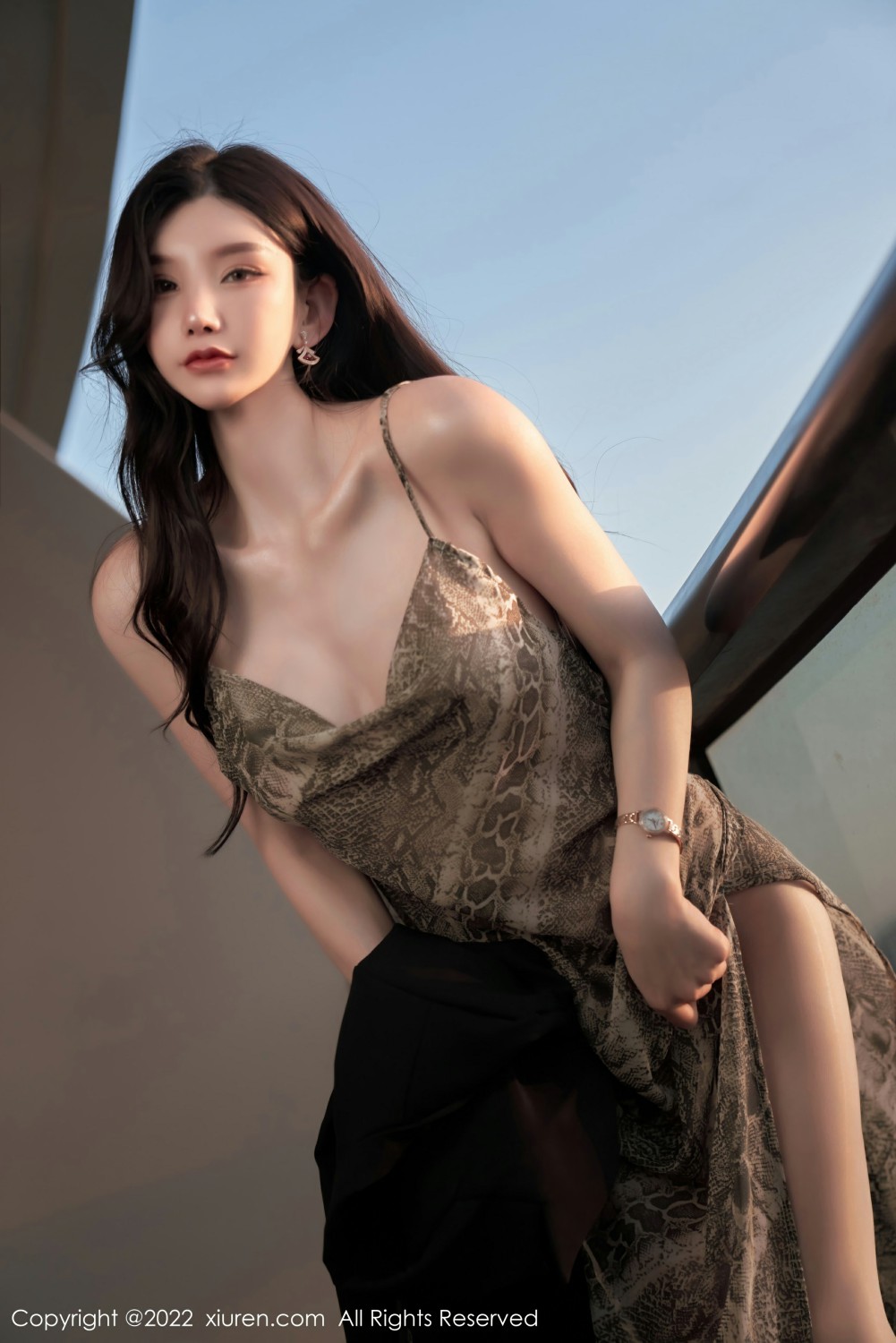 [XiuRen秀人网]No4676周于希Sally妩媚含情-[秀人套图]